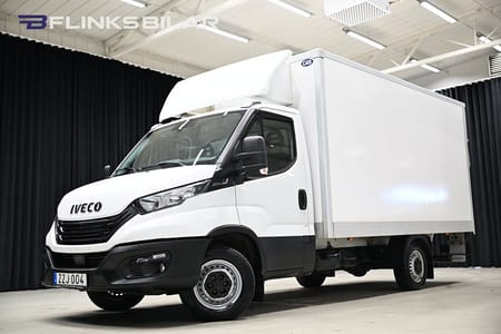 Iveco Daily 35-140 Chassi Cab 136HK Automat|Volymskåp|Bakgavellyft|Sidodörr|Leasbar