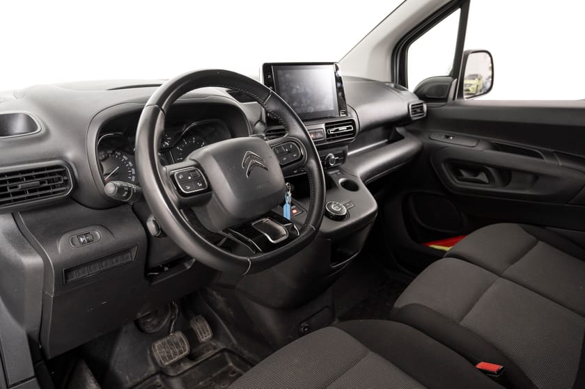 Bilde 5 av Citroën Berlingo Van Long 1.5 BlueHDi 130 L2 aut Auksjon! Les tekst!