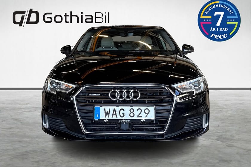 Bild 2 av Audi A3 Sportback 2.0 TDI Aut quattro S 184hk Panorama GPS 18"