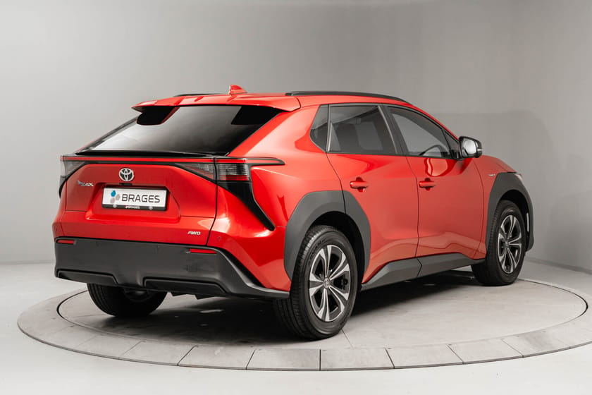 Bilde 4 av Toyota bZ4X