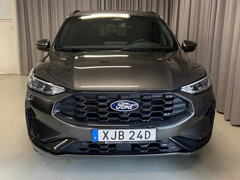 Bild 2 av Ford Kuga Plug-In Hybrid 243hk ST-Line X Drag Navi 360° B&O