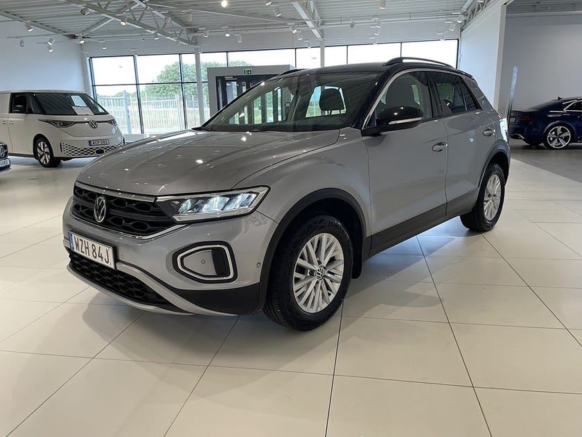 Bild 4 av Volkswagen T-Roc TSI 110 HK B-Kamera | Dragkrok