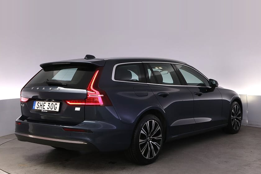 Bild 5 av Volvo V60 Recharge T6 AWD Core Bright Kamera AdapFarth