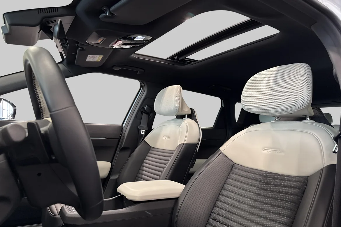 picture of a car