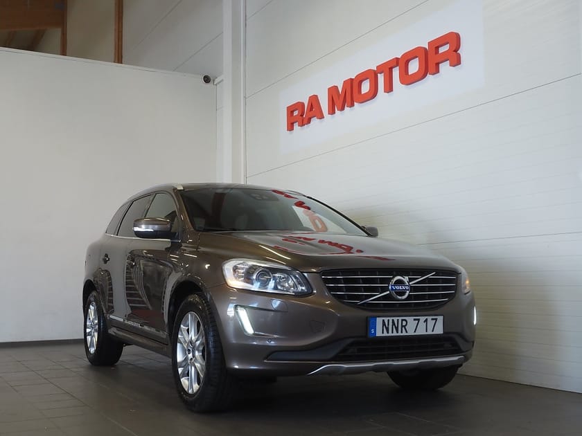 Bild 1 av Volvo XC60 D4 Geartronic Summum Business Edition Pro Drag Pano Nav