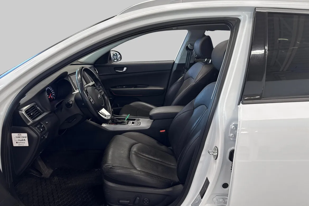 picture of a car