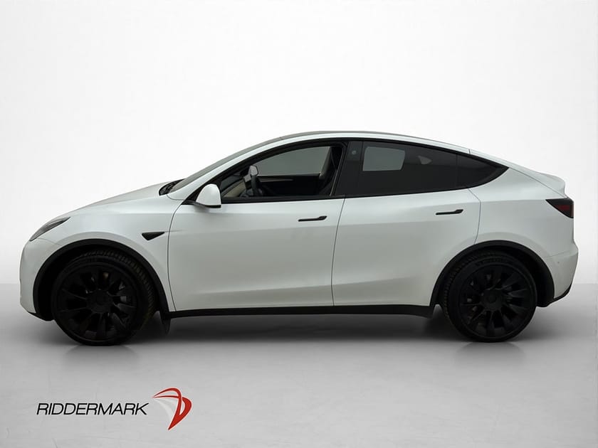 Bild 5 av Tesla Model Y Long Range AWD Panorama Autopilot