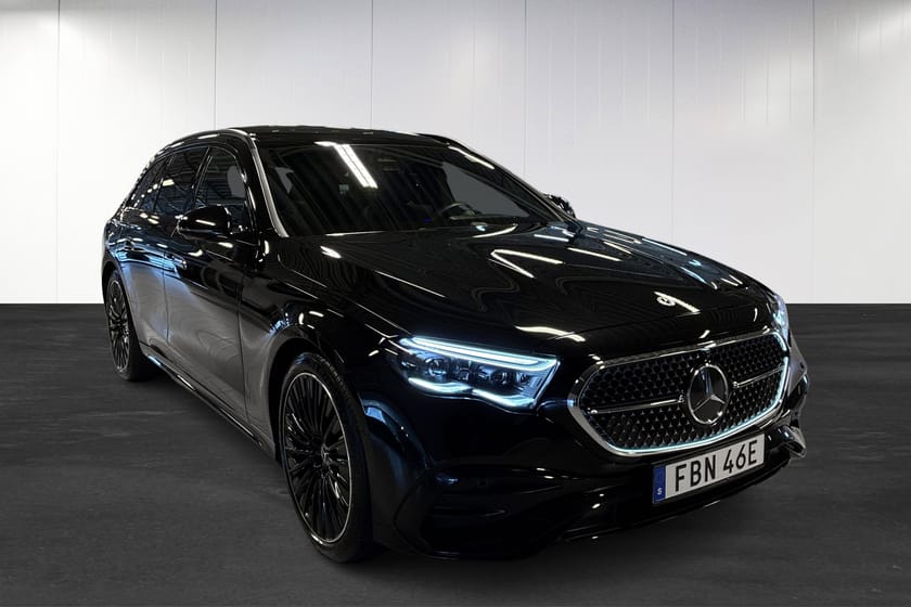 Bild 2 av Mercedes-Benz E 300 de 4MATIC T 4M 9G | AMG | Advanced Edition | 360 | Pano | Burmeste