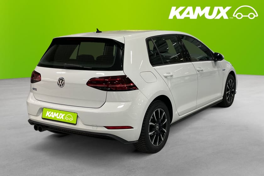 Bild 4 av Volkswagen Golf GTE 1.4TSI 204hp b-kamera carplay adaptiv FH
