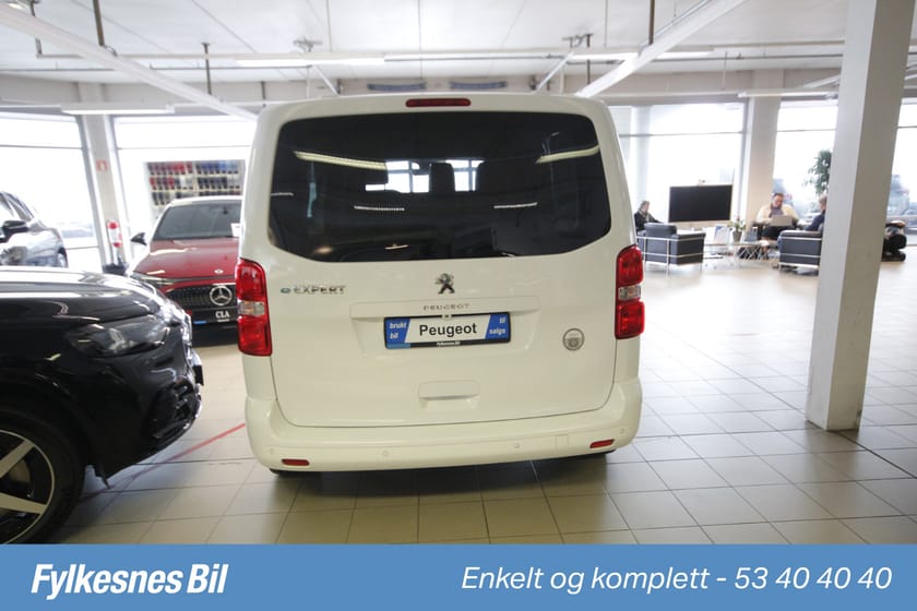 Bilde 4 av Peugeot e-Expert Mester L2 75kWh 136hk