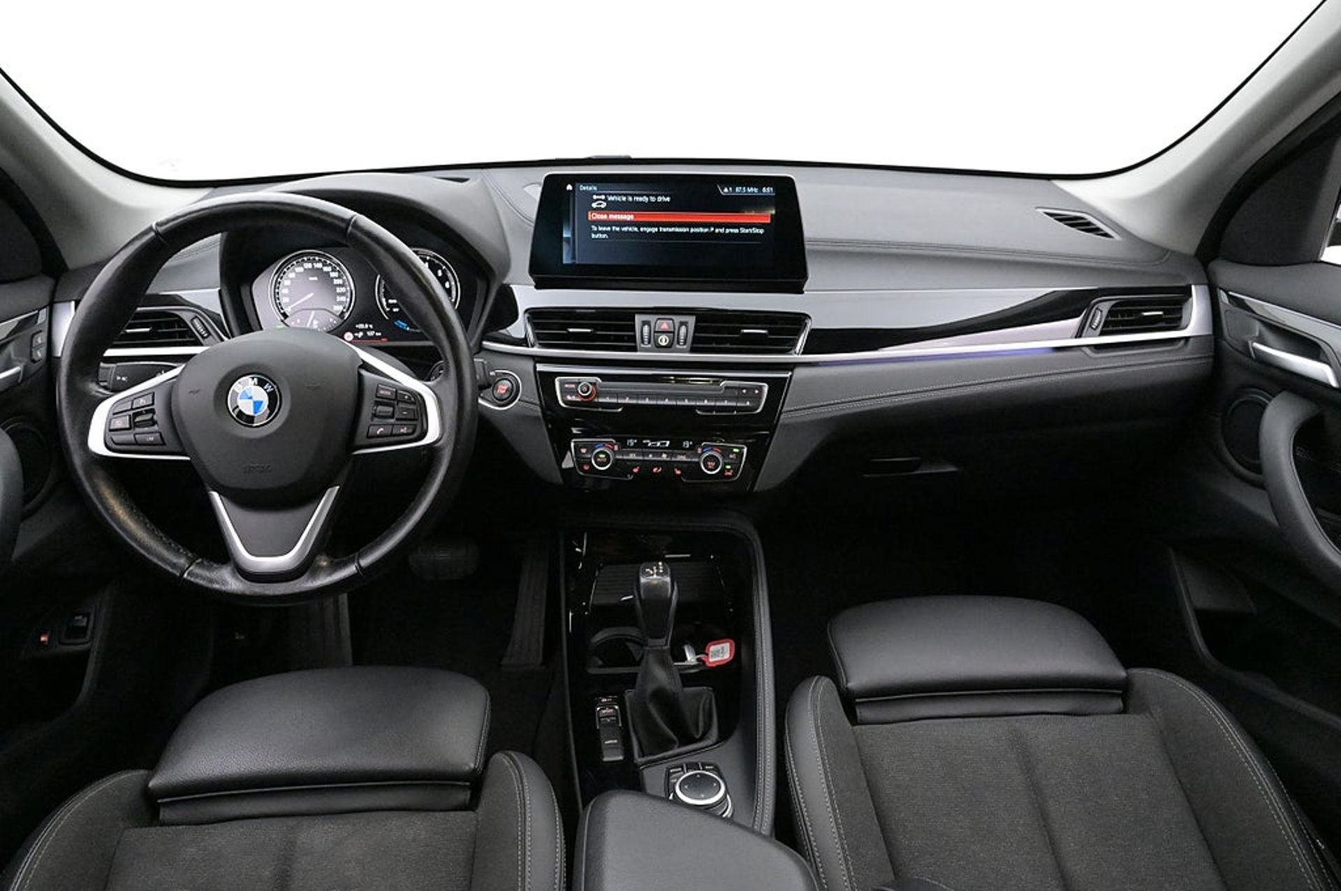 BMW X1 xDrive25e Sportline Rattvärme 2021, kuva 6/37