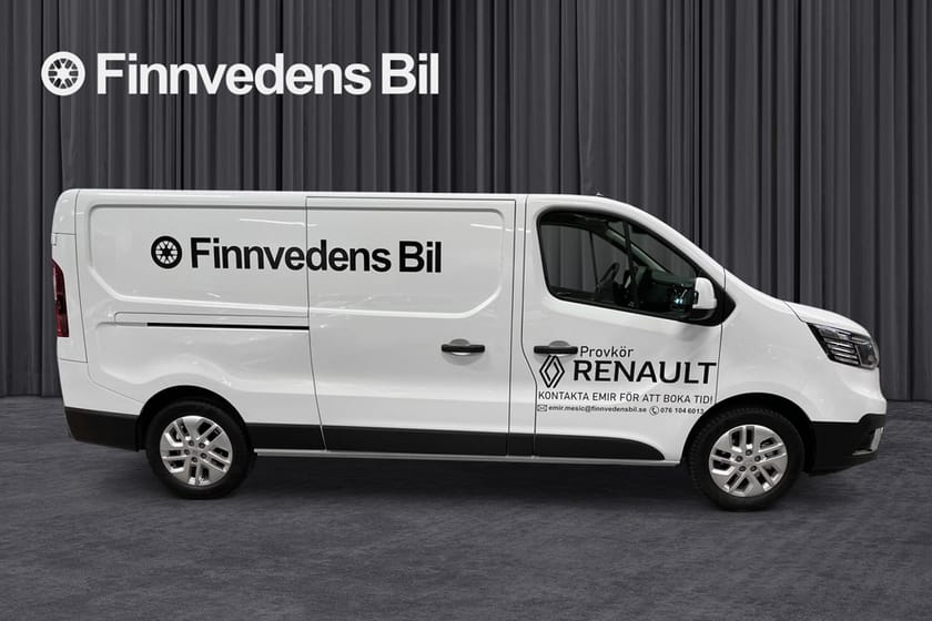 Bild 2 av Renault Trafic Skåpbil DEMO | L2H1 *Värmare fjärr/Drag/Isolerat skåp