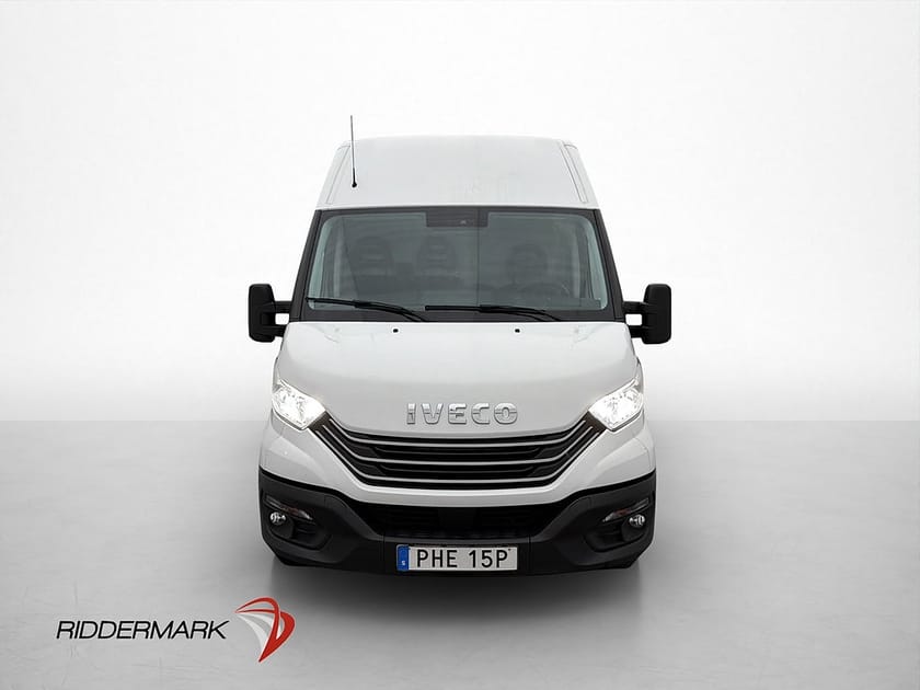 Bild 5 av Iveco Daily 35-140 Van L4H2 2.3JTD Värmare 3-Sits PDC Bluetooth Moms