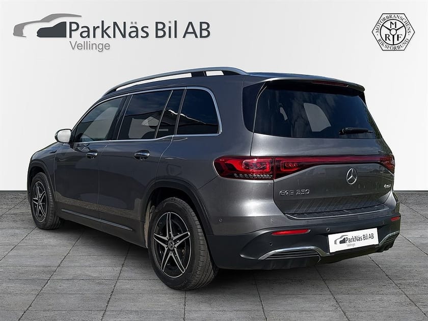 Bild 3 av Mercedes-Benz EQB 350 4MATIC 4M AMG PANORAMA DISTRONIC