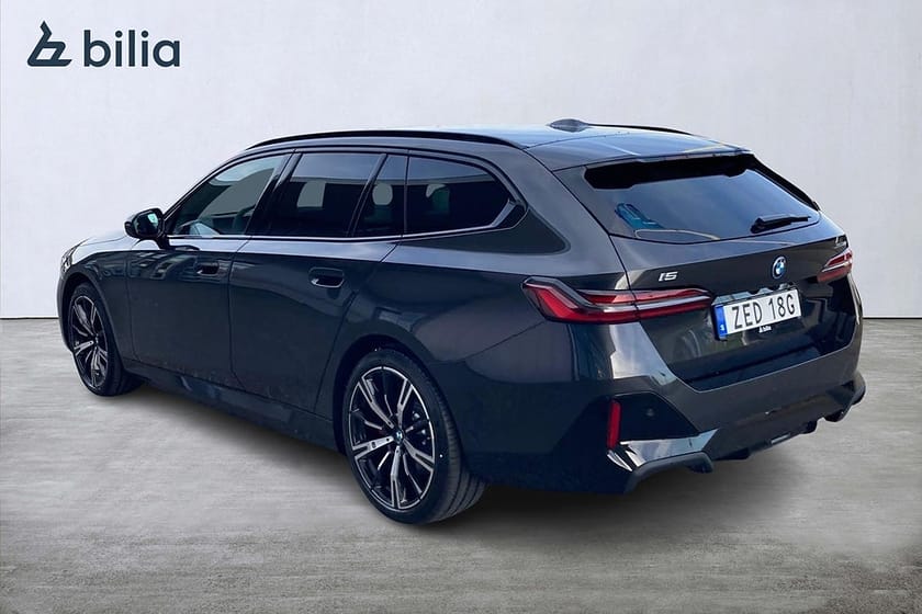 Bild 2 av BMW i5 xDrive40 Touring xDrive 40 M-sport Pro | DEMO | B&W | Drag | 360