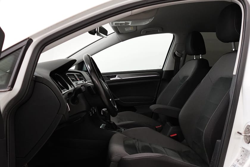 Bild 4 av Volkswagen Golf Alltrack 2.0 TDI 4Motion P-Värme Adap-F Massage