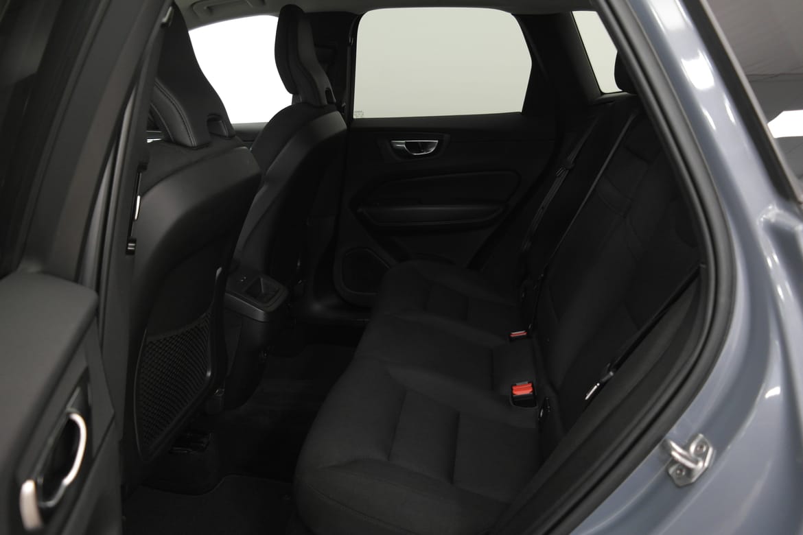 Volvo XC60 2022 - miniatyr 14