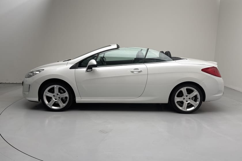 Bild 2 av Peugeot 308 CC 1.6 Turbo (156hk) Läder Lågmil Välservad