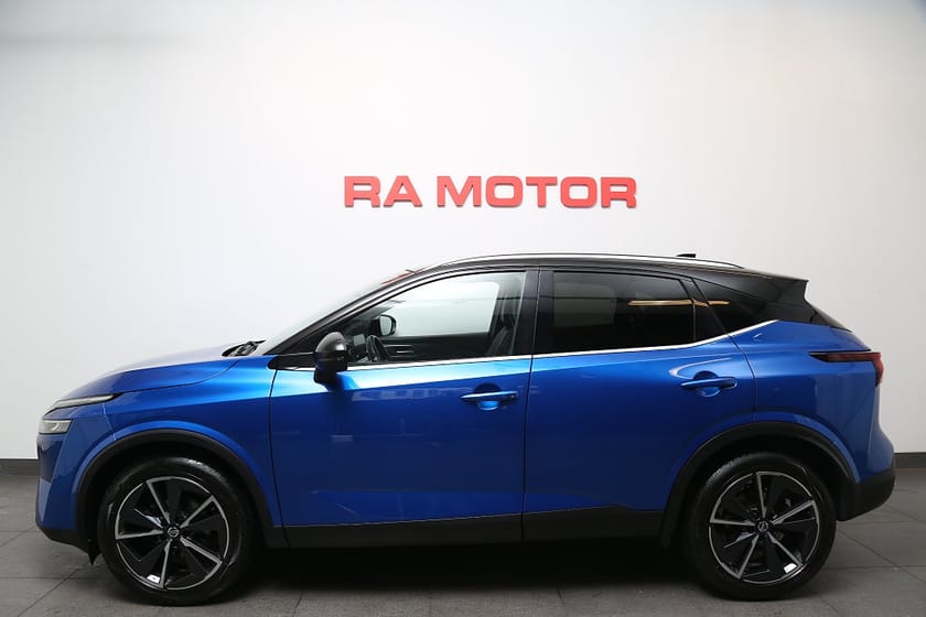 Bild 3 av Nissan Qashqai 1,3 DIG-T XTRONIC-CVT Tekna Design Panorama Motorv Drag