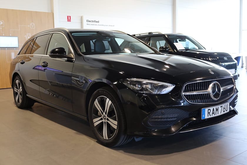 Bild 4 av Mercedes-Benz C 300 T e 9G-Tronic Avantgarde Moms/leasbar /Drag / Navi