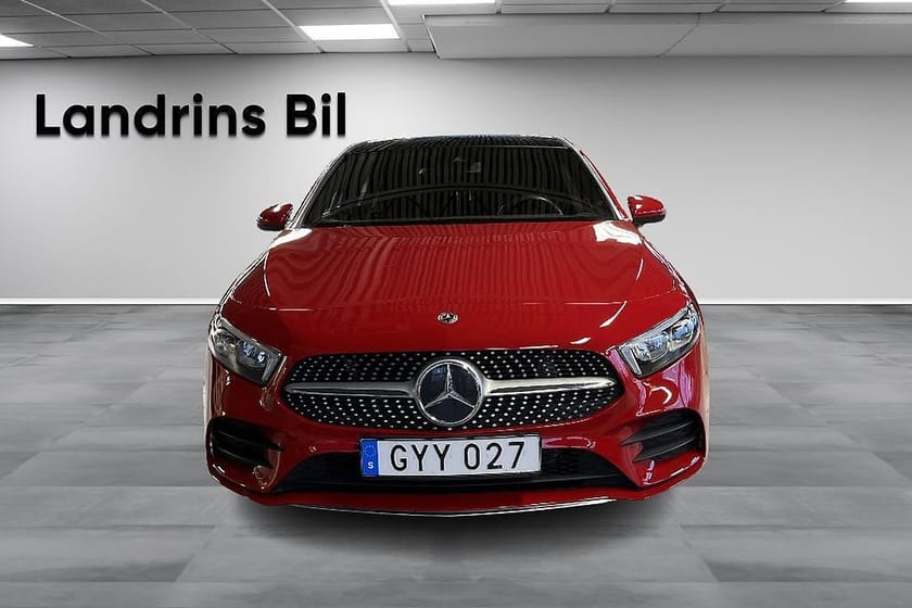 Bild 2 av Mercedes-Benz A 180 d AMG Sport / Panorama / Drag