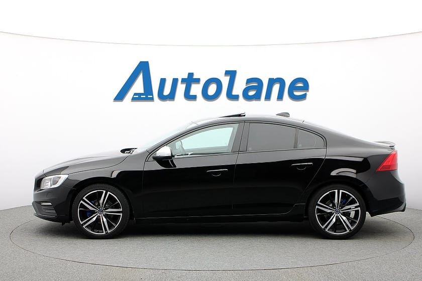 Bild 5 av Volvo S60 D4 R-Design, Taklucka, Carplay, Skinn 190hk