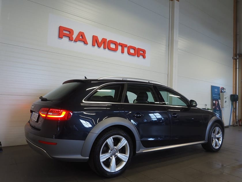 Bild 5 av Audi A4 allroad quattro 2.0 TDI DPF S Tronic | Värmare | Drag |