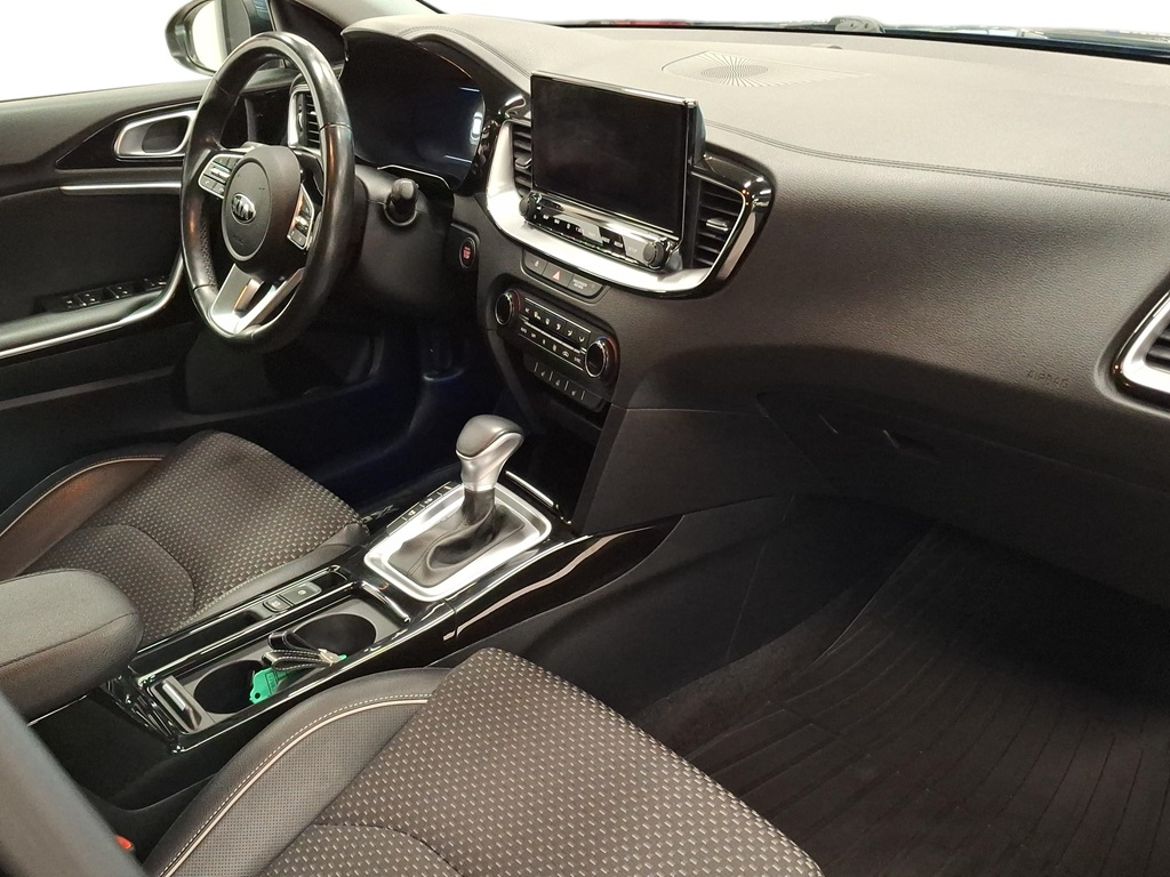 Kia Kia XCeed — bild 13