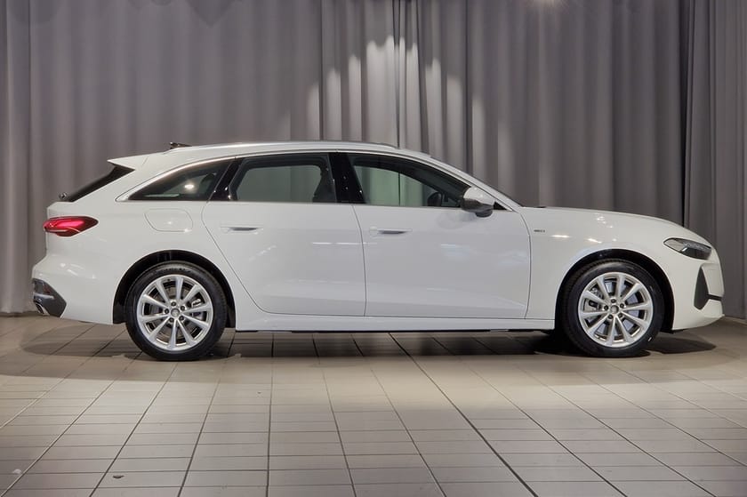 Bild 3 av Audi A5 Avant e-hybrid quattro 220 KW S TRONIC