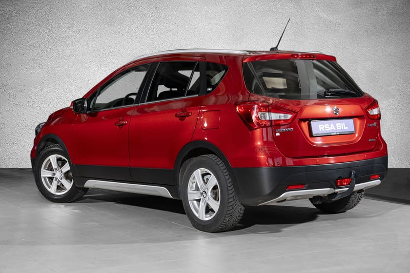 Bilde 2 av Suzuki SX4 S-Cross Turbo 140 HK GLX SkyTech+, Hengerfeste og 1 år garanti