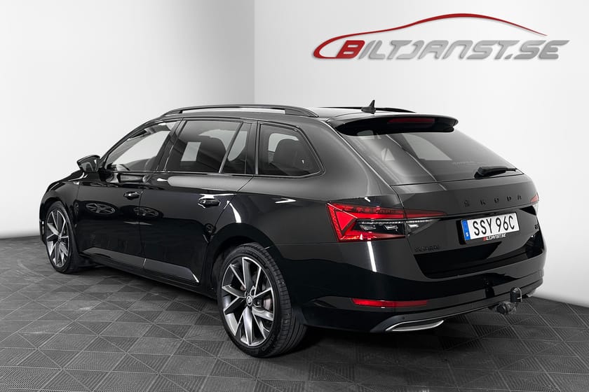 Bild 3 av Škoda Superb iV Kombi 1,4 TSI DSG PHEV SPORTLINE DRAGKROK