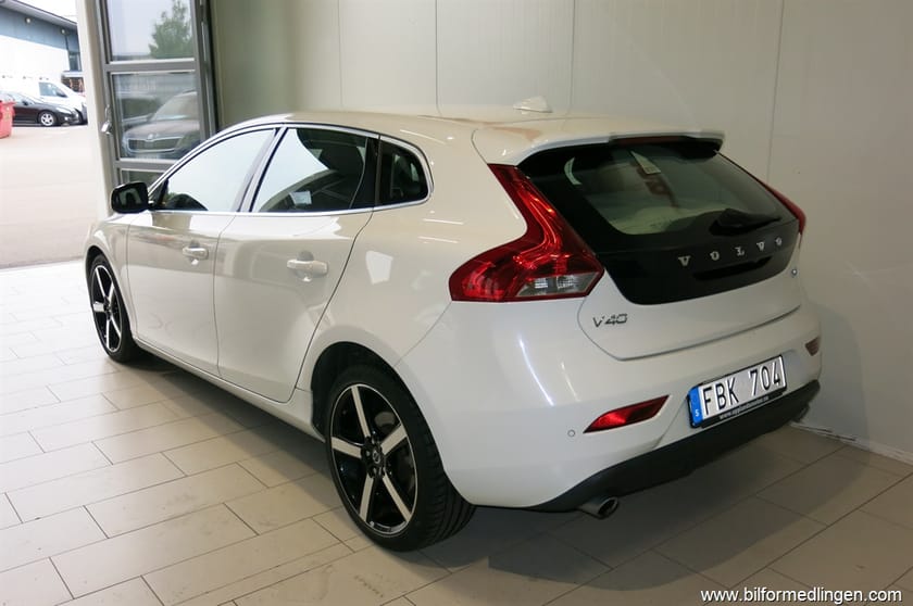 Bild 5 av Volvo V40 D3 150hk Summum Navi V-Hjul