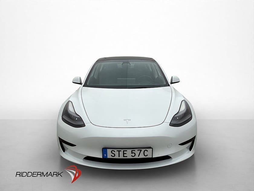Bild 3 av Tesla Model 3 Standard Range Plus Pano Skinn AP Kamera Navi