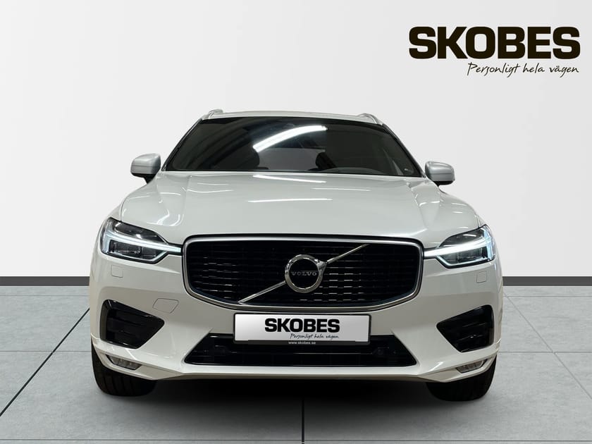 Bild 2 av Volvo XC60 D4 AWD R-Design UB 19"