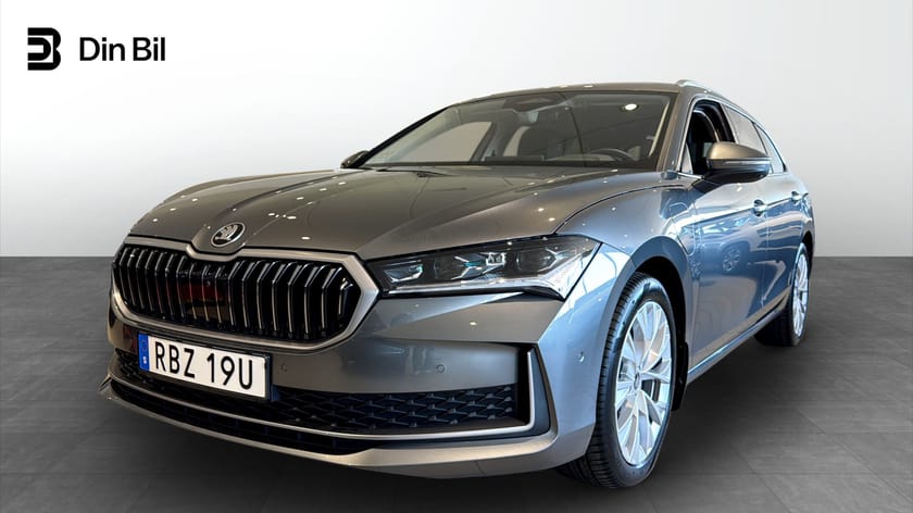 Bild 1 av Škoda Superb iV Kombi SELECTION TSI 204 DSG (Laddhybrid)