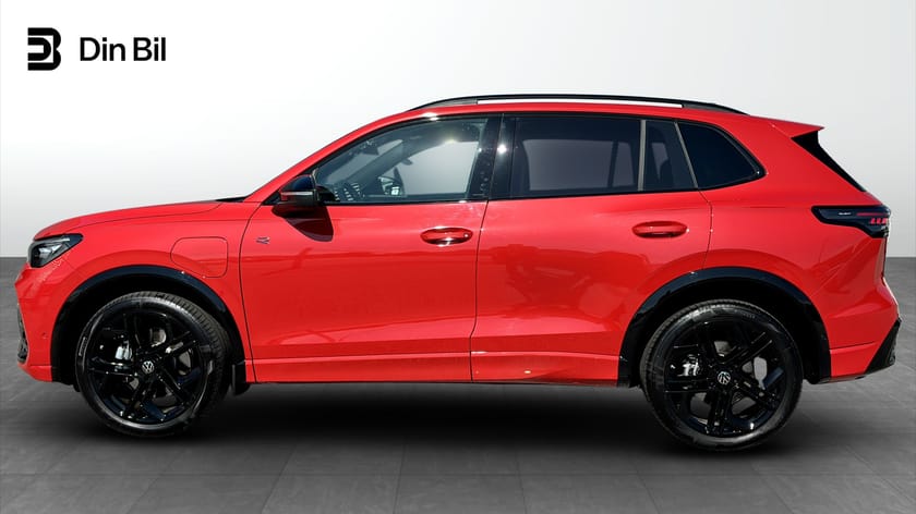 Bild 2 av Volkswagen Tiguan eHybrid R-LINE 1.5 272HK Swe edition Drag/Blacksty