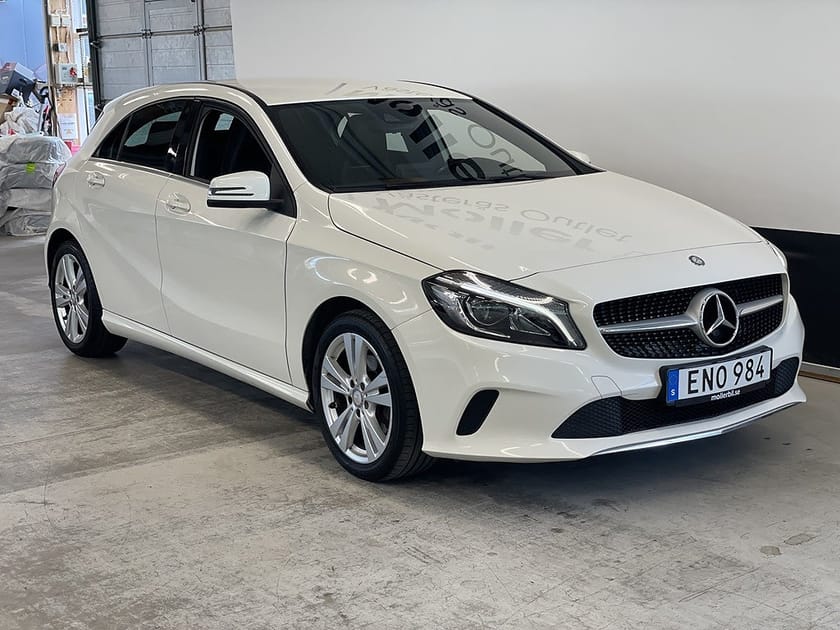 Bild 1 av Mercedes-Benz A 180 122hk Värmare Farthållare Bluetooth