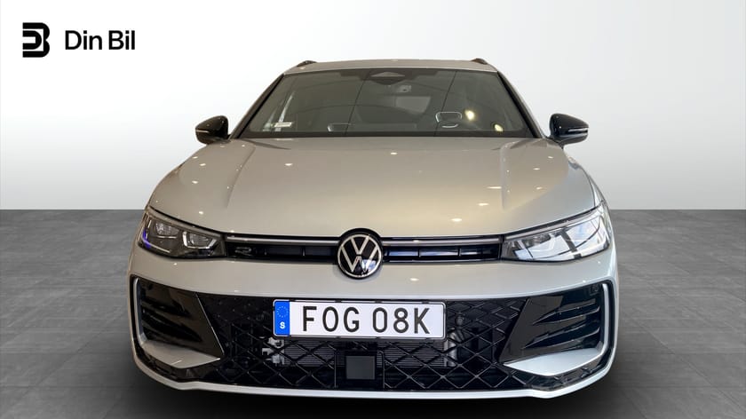 Bild 4 av Volkswagen Passat Variant eHybrid 272 DSG6 R-LINE