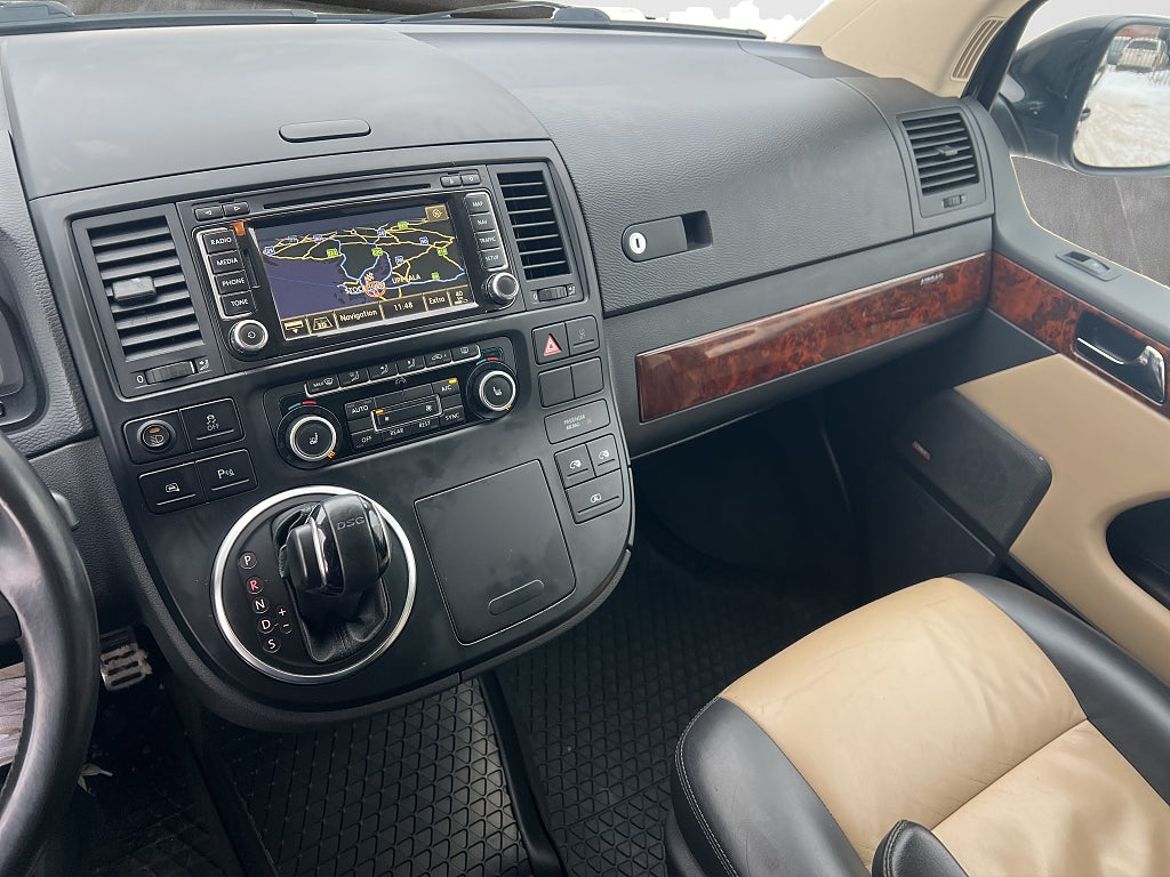 Volkswagen Multivan, bild 15 av 18