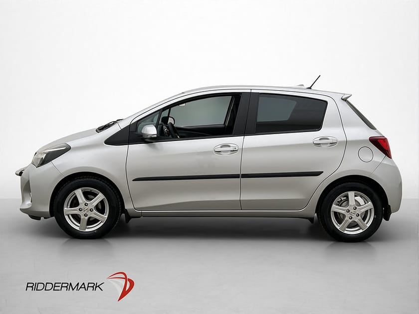 Bild 5 av Toyota Yaris 1.33 99hk Active Edition Feel Kamera 1-Brukare