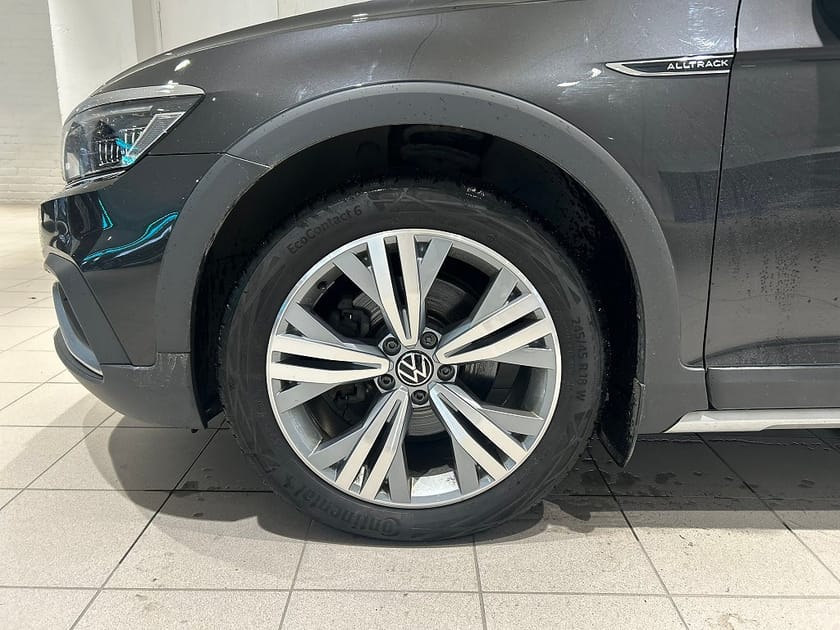 Bild 5 av Volkswagen Passat Alltrack 2.0 TDI 4M 200hk Drag Värmare Nav