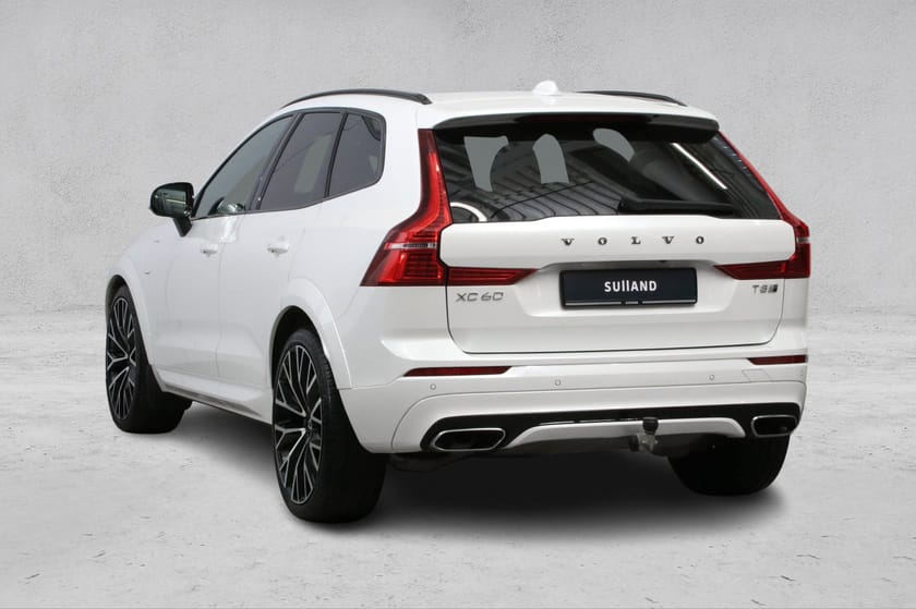 Bilde 3 av Volvo XC60 T8 AWD R-Design /Batteritest/22"/Luft/Pano/Krok/360kam