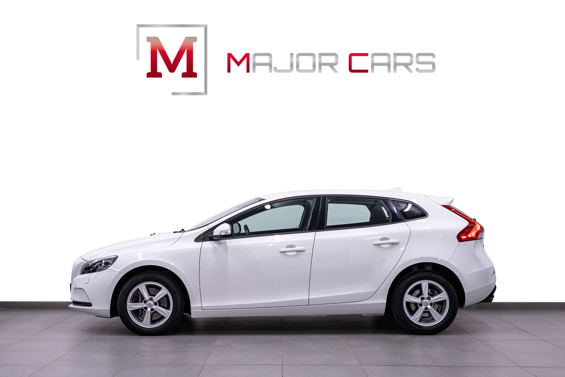 Volvo V40 T3 Business PDC Värmare 152hk 2018, bild 3/10