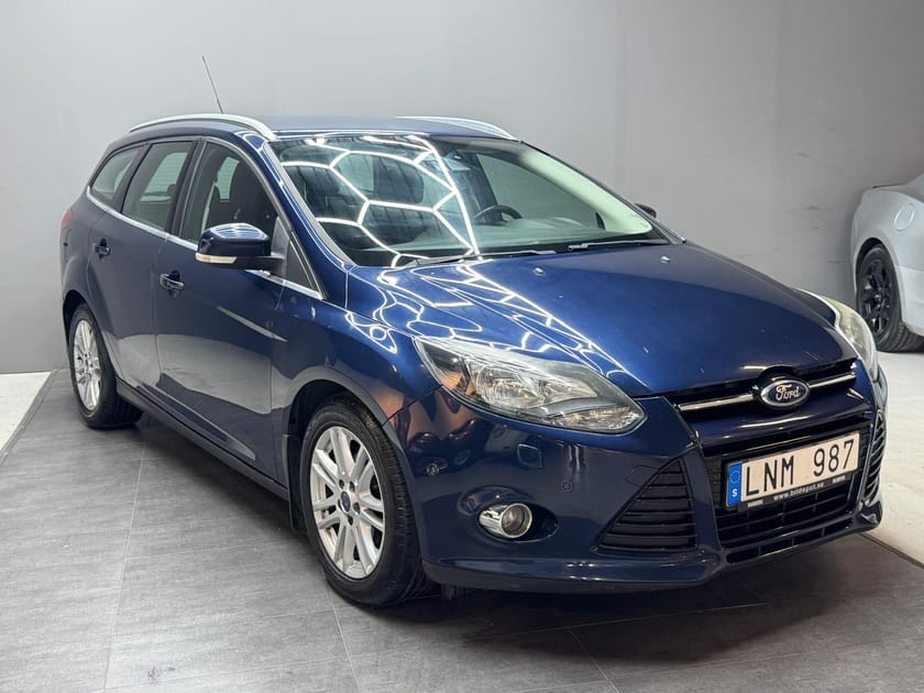 Bild 2 av Ford Focus Kombi 1.0 EcoBoost Titanium