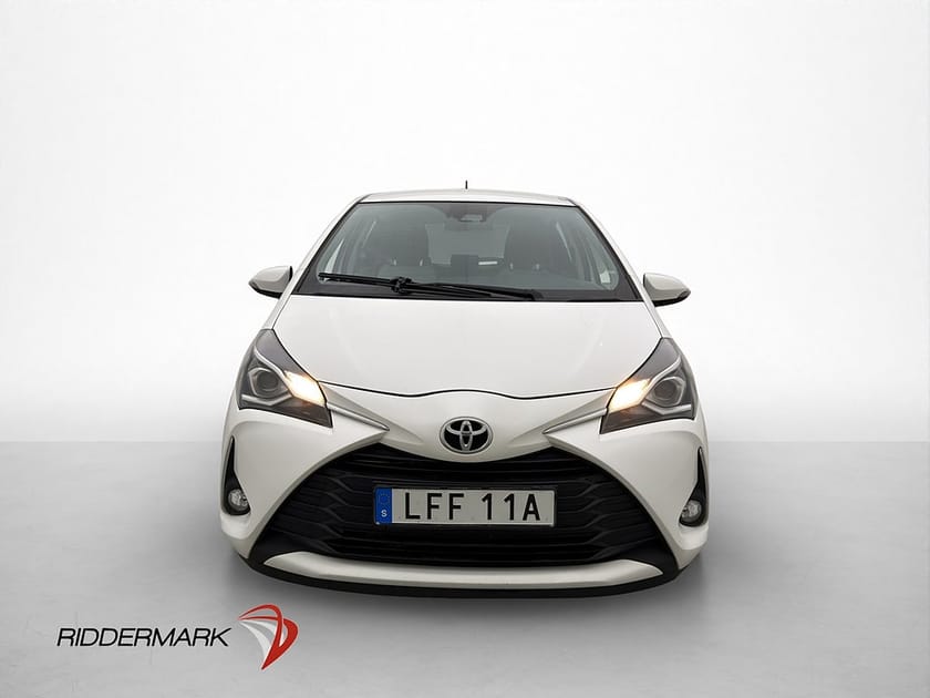 Bild 2 av Toyota Yaris 1.5 VVT-iE 111hk Active Backkamera Bluetooth