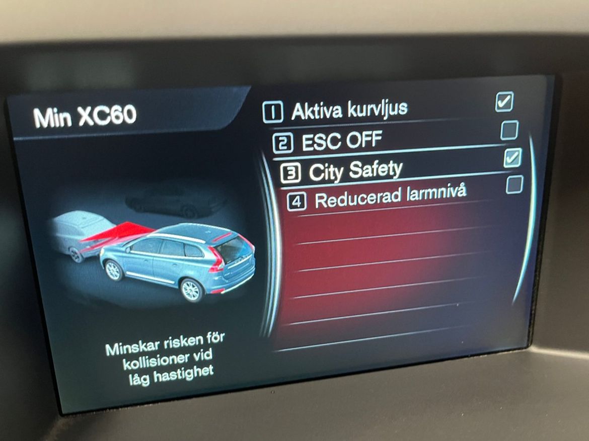 Volvo XC60 2015 - miniatyr 20
