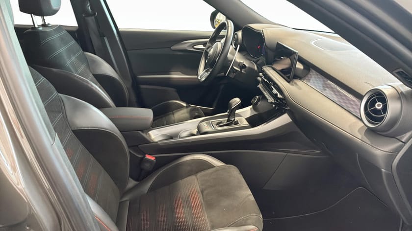 Bild 3 av Alfa Romeo Tonale Hybrid EDIZIONE SPECIALE TURBO 160HK