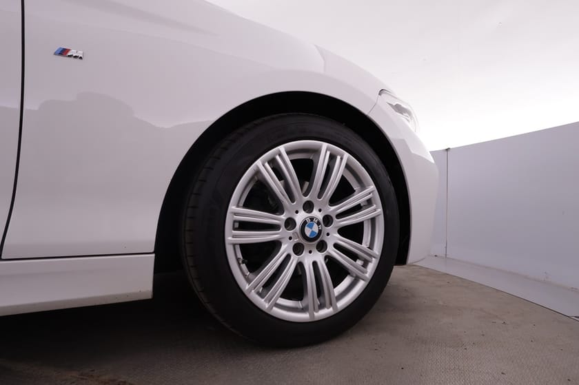 Bild 4 av BMW 118i 136 HK Aut M Sport