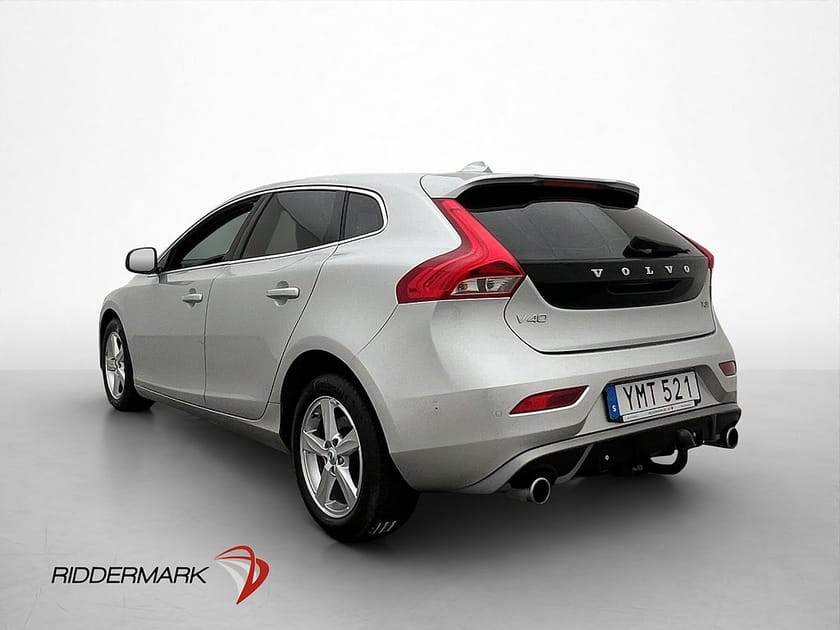 Bild 5 av Volvo V40 T3 R-Design Drag Värmare Sensorer Navi Halvskinn