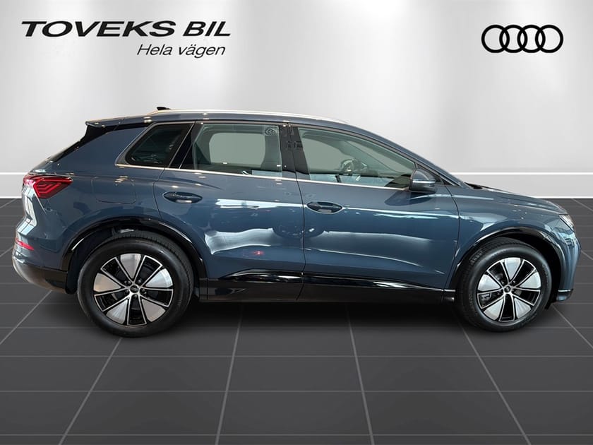 Bild 2 av Audi Q4 e-tron SUV  PERFORMANCE 286 HK DRAG KLIMATPAKET